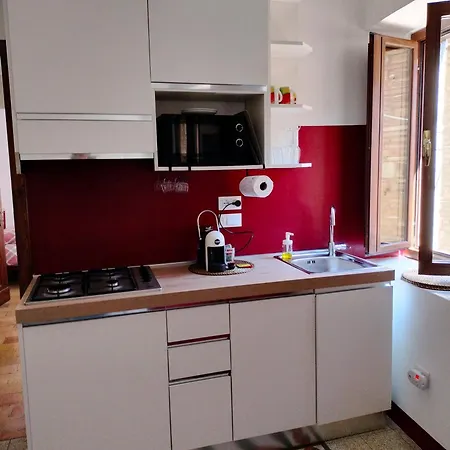 A Casa Mia 3* سانتا ماريا ديلي آن